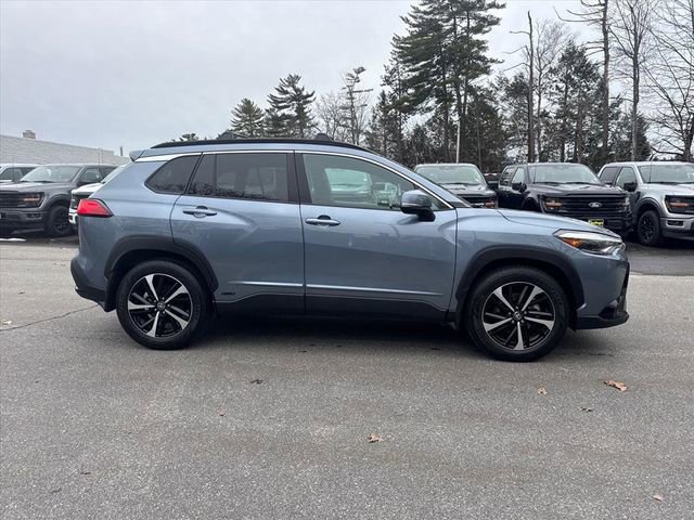 Used 2024 Toyota Corolla Cross XSE w/ Convenience Package image 4