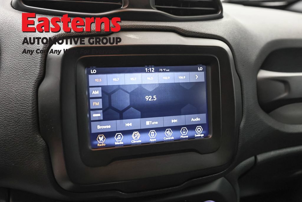 Used 2020 Jeep Renegade Limited AWD/4WD image 19