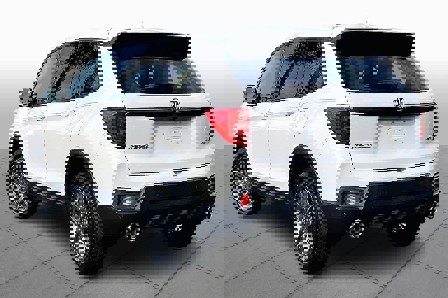 Used 2023 Honda Passport EX-L image 12