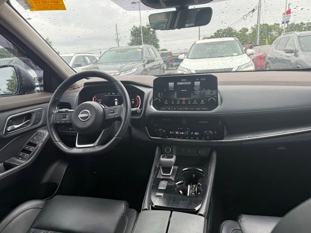 Used 2023 Nissan Rogue Platinum w/ Platinum Premium Package FWD image 21