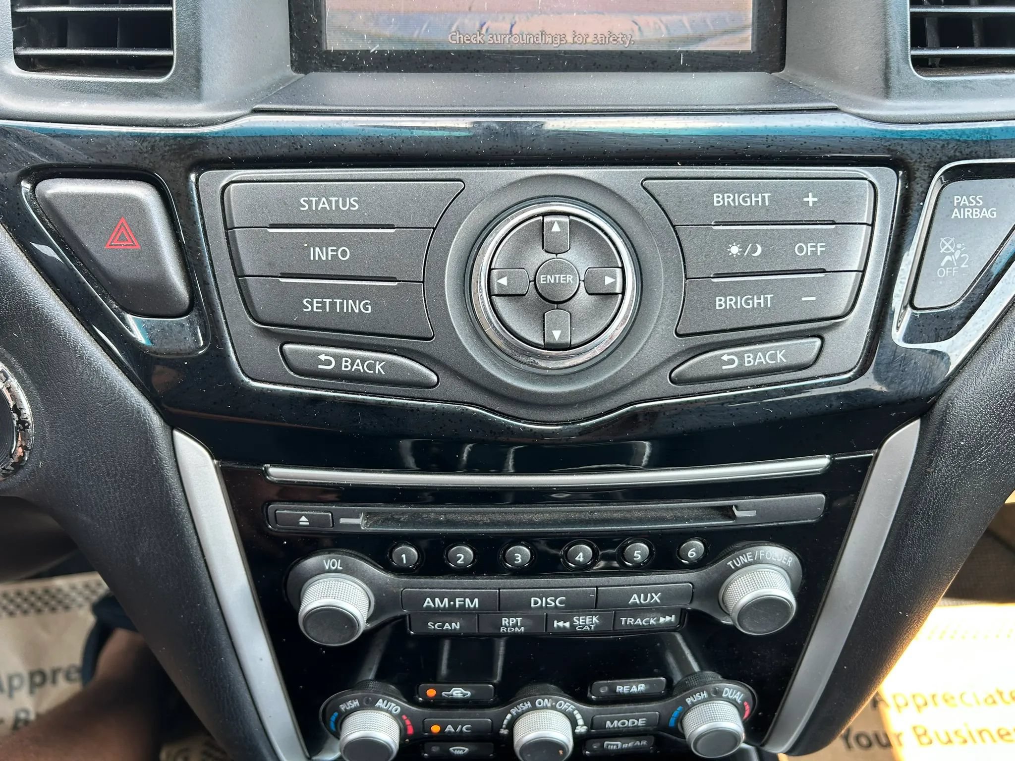 Used 2014 Nissan Pathfinder SV w/ Trailer Tow Package FWD image 25