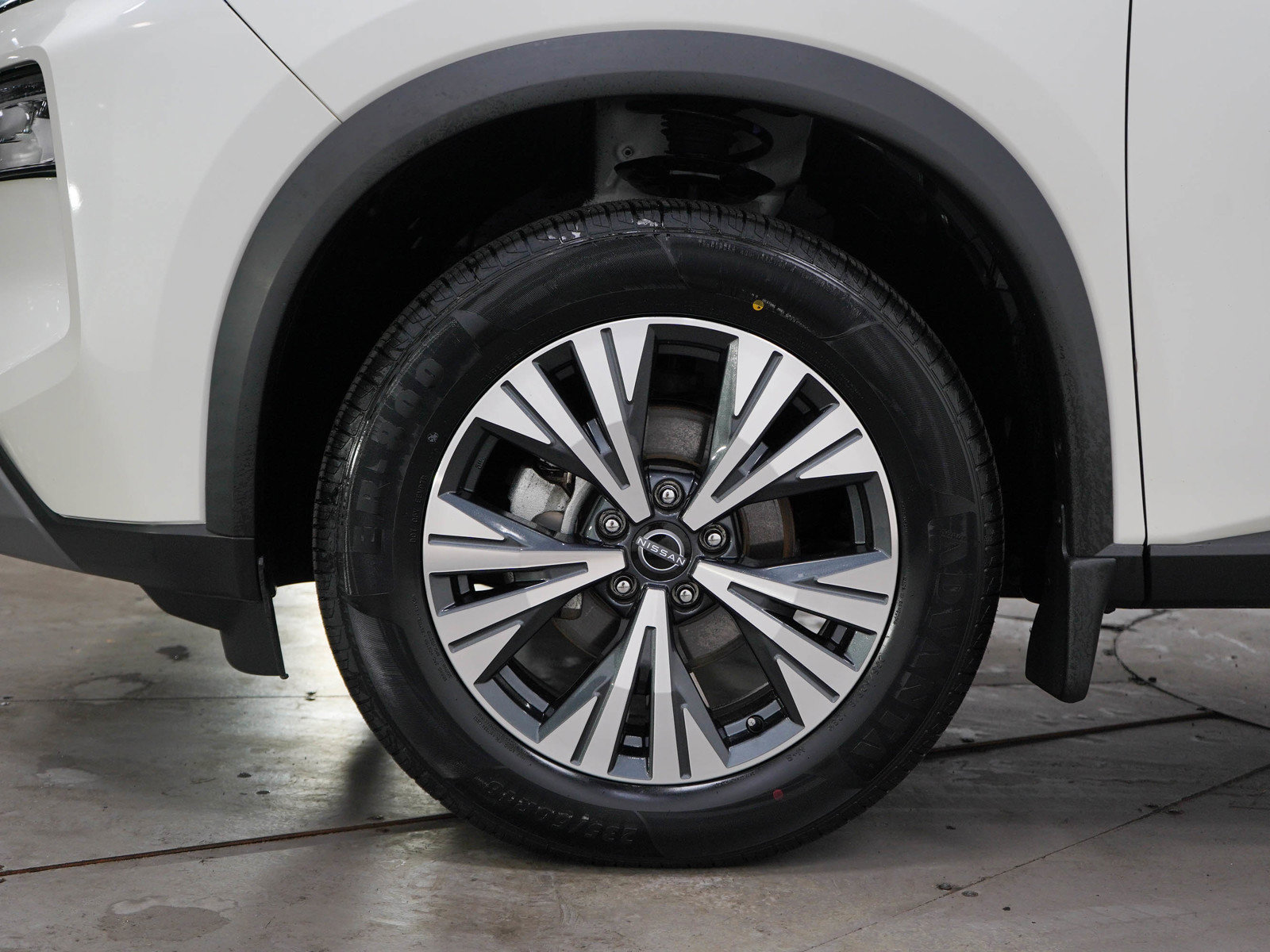 Used 2023 Nissan Rogue SV w/ SV Premium B Package AWD/4WD image 30