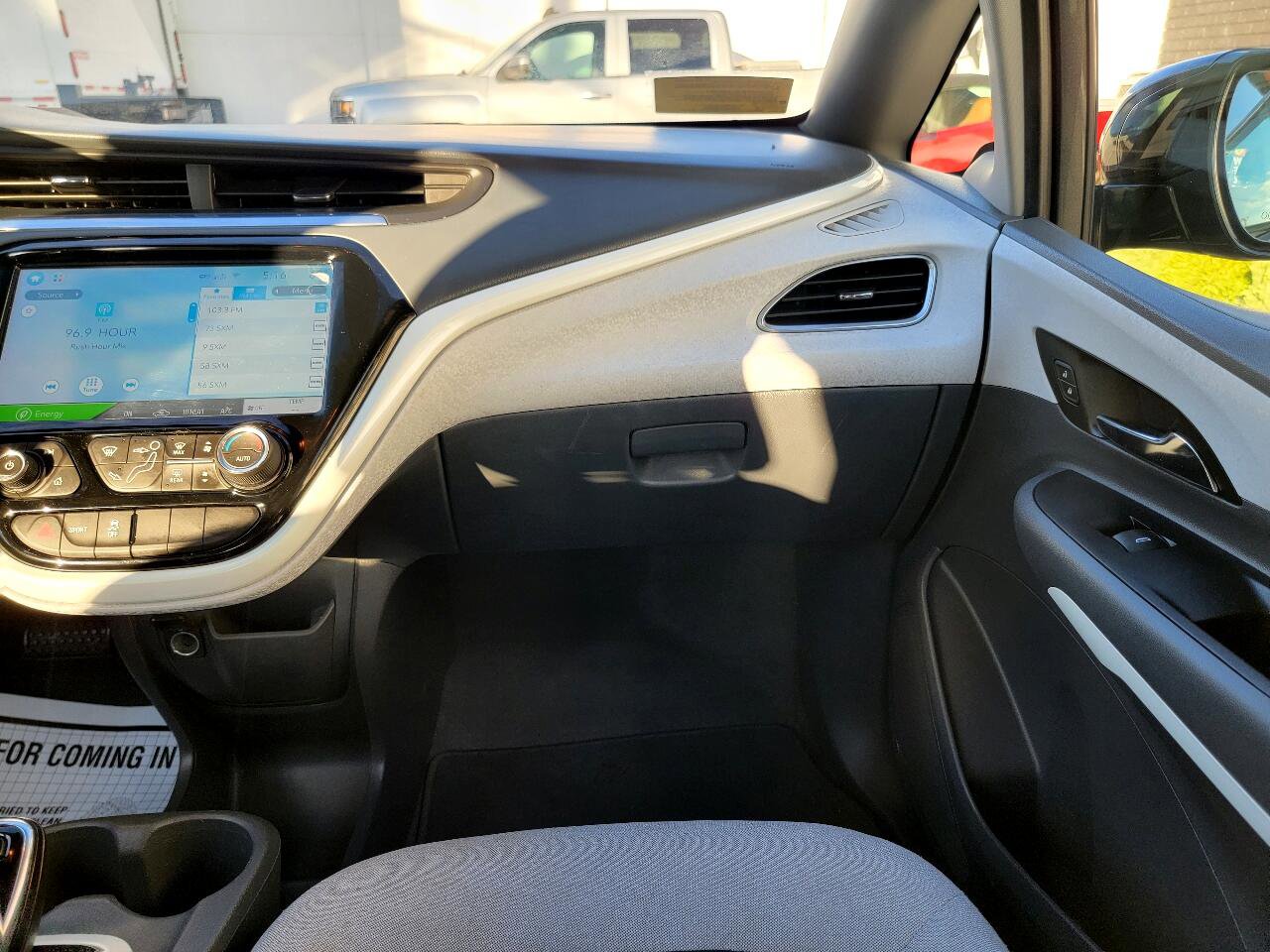 Used 2019 Chevrolet Bolt LT image 30