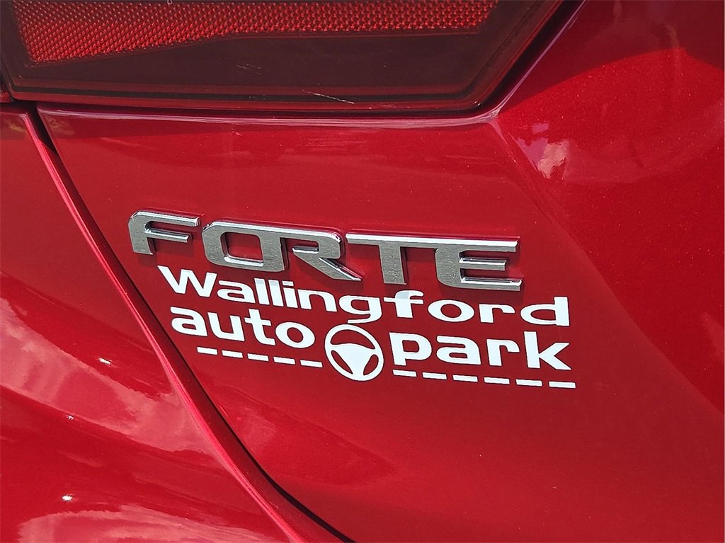 Used 2019 Kia Forte S image 29