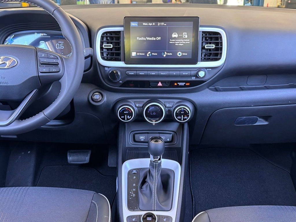 New 2026 Hyundai Venue SEL image 3