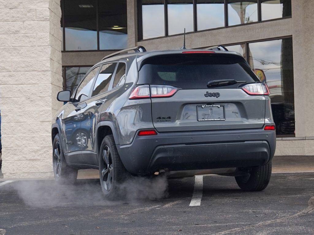 Used 2023 Jeep Cherokee Altitude Lux w/ Lux Elite Package image 4