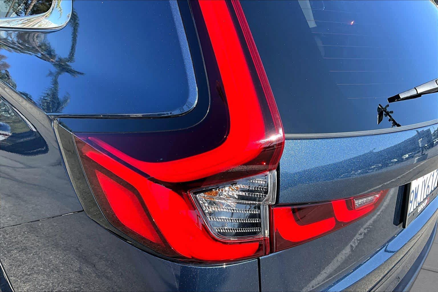 Used 2024 Honda CR-V EX-L image 27