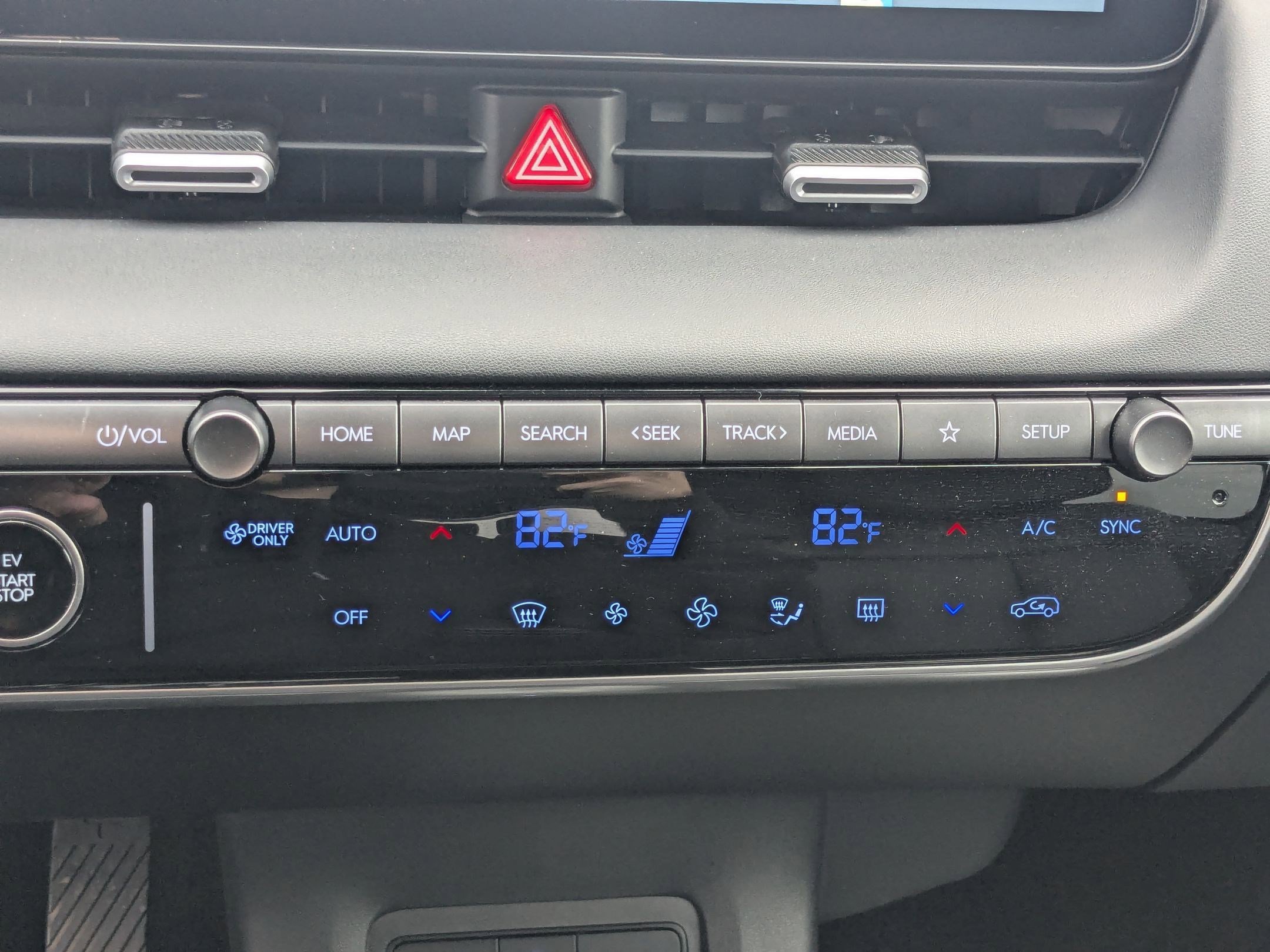 Certified 2025 Hyundai Ioniq 5 Limited image 25