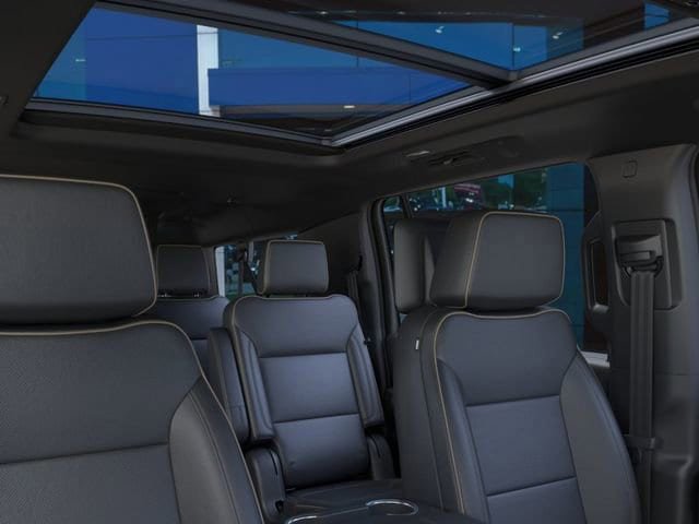 New 2026 Chevrolet Suburban Premier AWD/4WD image 24