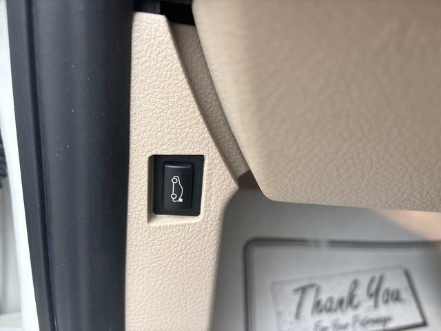 Used 2014 BMW 228i Coupe image 41