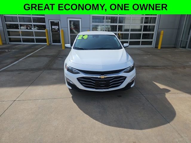 Used 2024 Chevrolet Malibu LT image 1