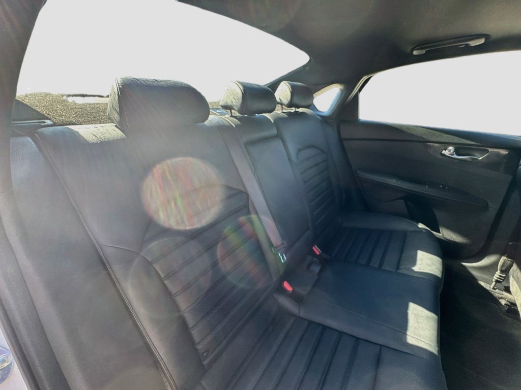 Certified 2023 Kia Forte GT-Line w/ GT-Line Premium Package FWD image 29