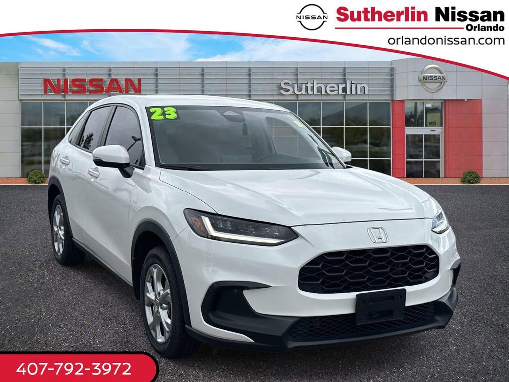 Used 2023 Honda HR-V LX image 1