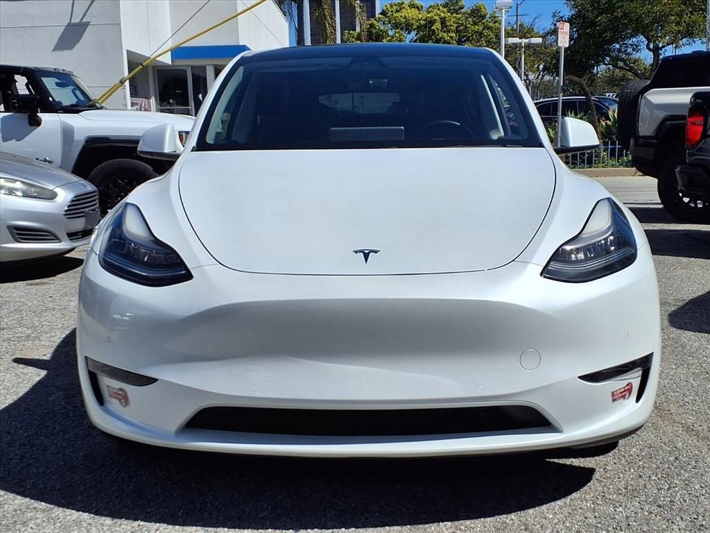 Used 2021 Tesla Model Y Long Range AWD/4WD image 2