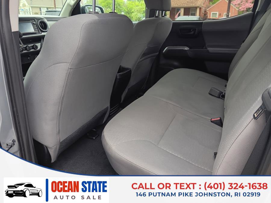Used 2016 Toyota Tacoma SR image 10