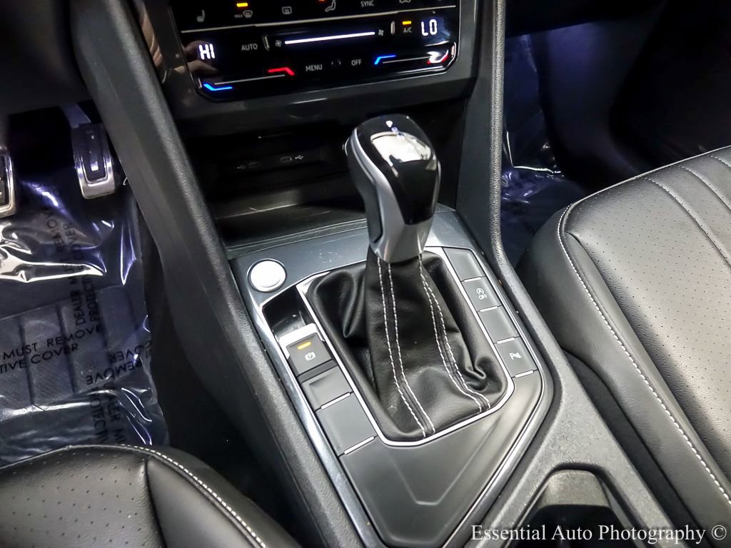Used 2024 Volkswagen Tiguan SE R-Line w/ MDO Package, Three-Row FWD image 21