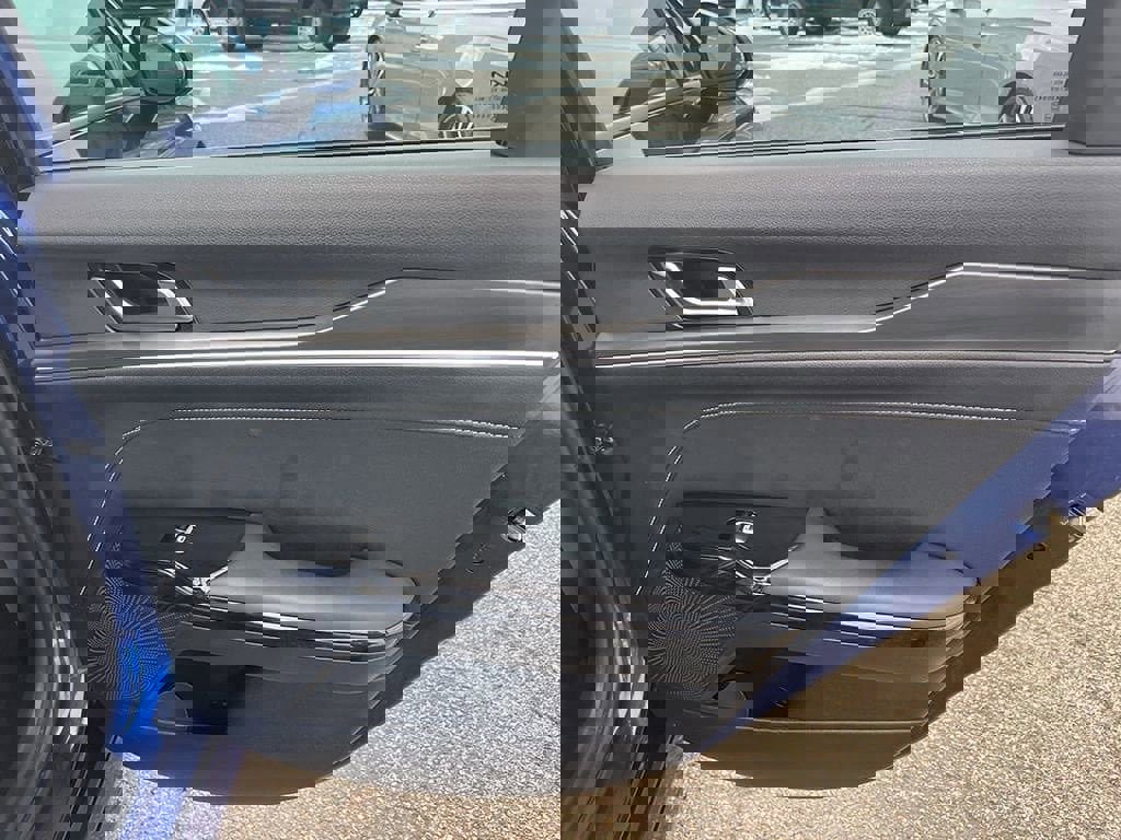 Used 2025 Kia K5 GT-Line w/ GT-Line Premium Package image 49