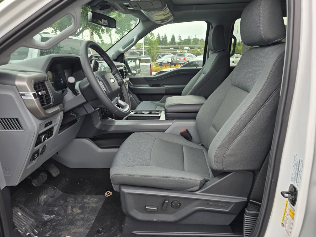 New 2026 Ford F150 XLT w/ Equipment Group 303A High AWD/4WD image 18