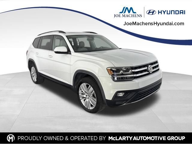 Used 2020 Volkswagen Atlas SE w/ Panoramic Sunroof Package FWD image 2