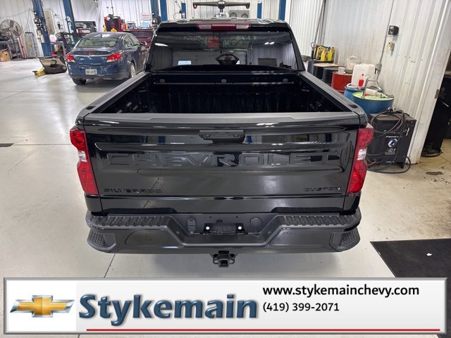 New 2026 Chevrolet Silverado 1500 Custom w/ Turbomax Blackout Package image 11