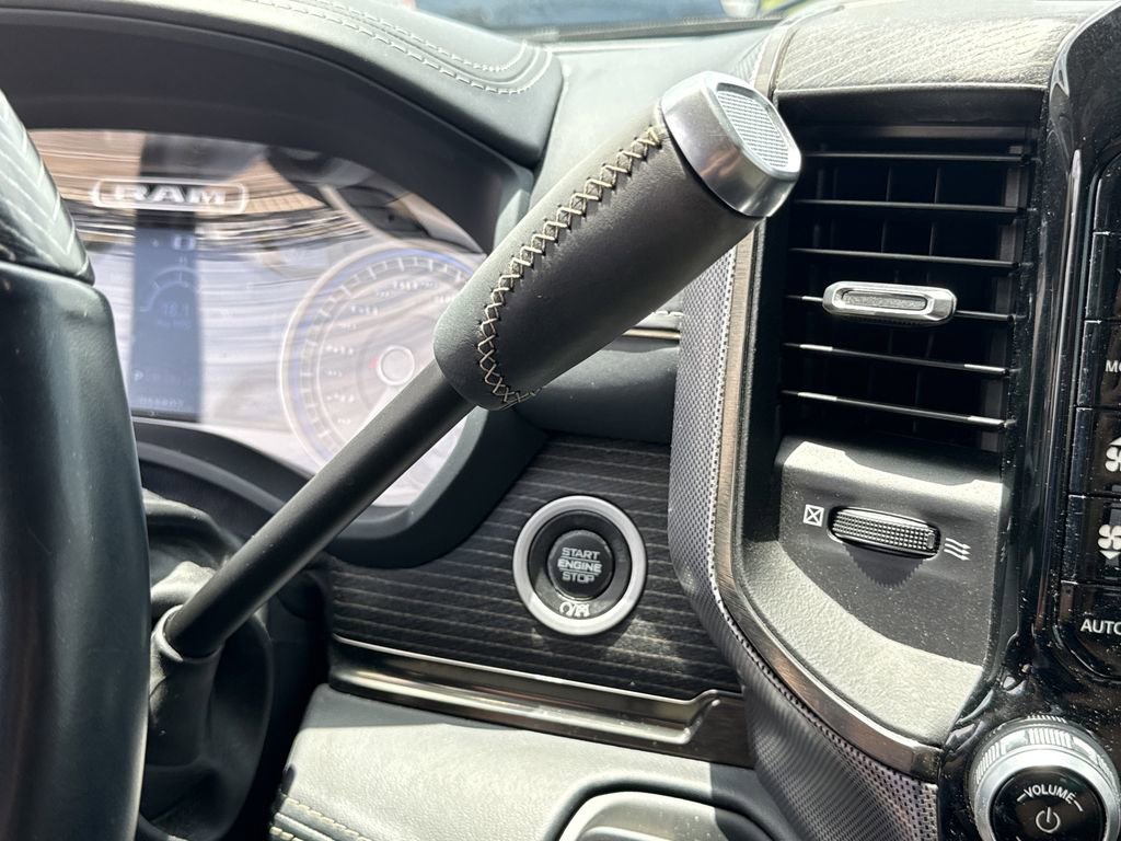 Used 2019 RAM 2500 Limited AWD/4WD image 19
