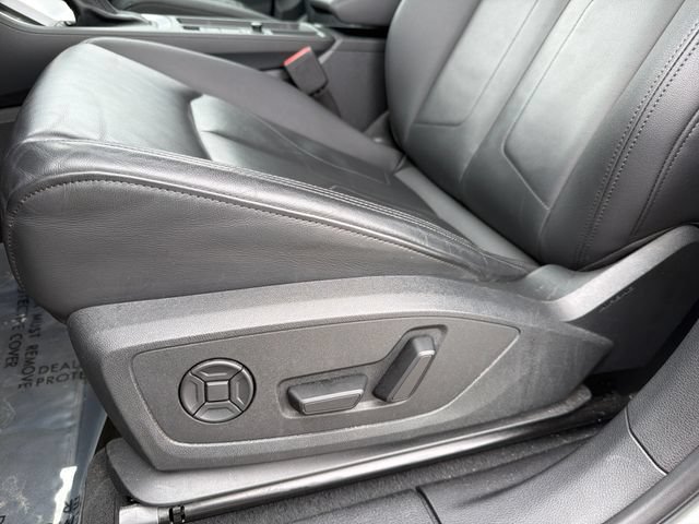 Used 2025 Audi Q3 2.0T Premium AWD/4WD image 11