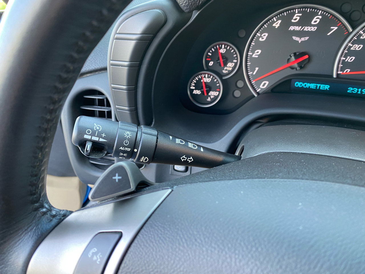 Used 2009 Chevrolet Corvette Convertible w/ Preferred Equipment Group image 33