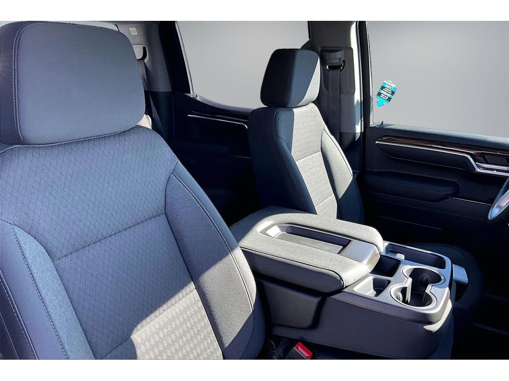 New 2026 GMC Sierra 1500 Elevation image 10