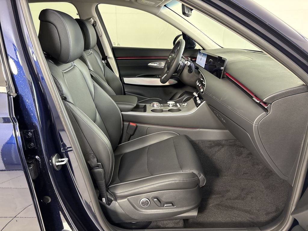 New 2026 Genesis GV70 2.5T Advanced AWD/4WD image 26
