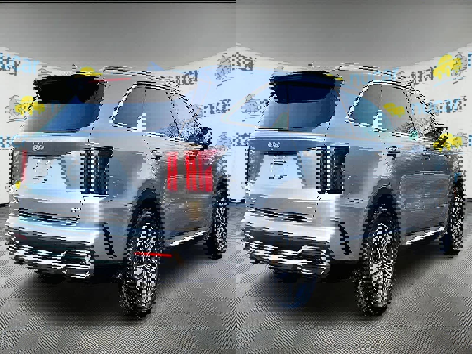 Used 2023 Kia Sorento SX Prestige w/ Panoramic Sunroof Package image 6