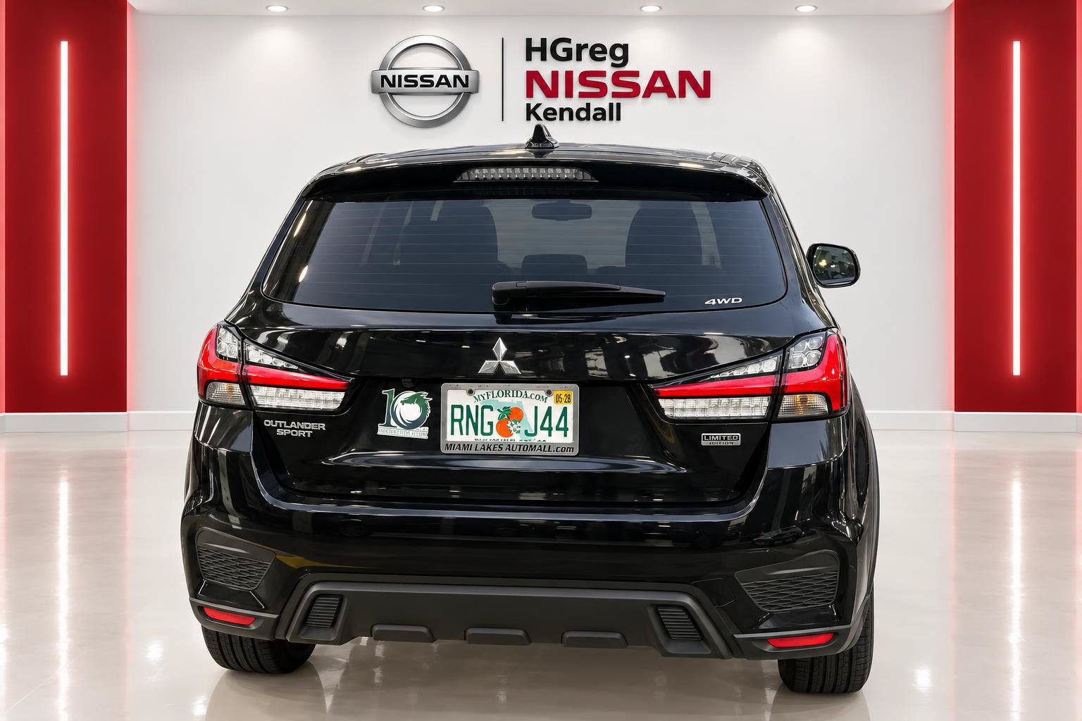 Used 2023 Mitsubishi Outlander Sport LE AWD/4WD image 6
