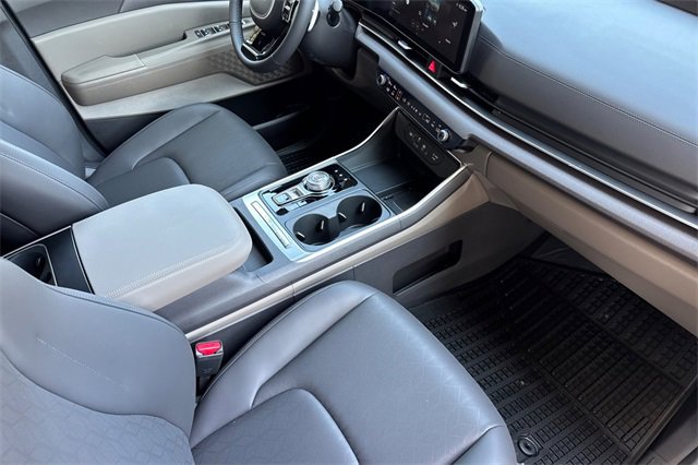 New 2026 Kia Carnival EX image 19