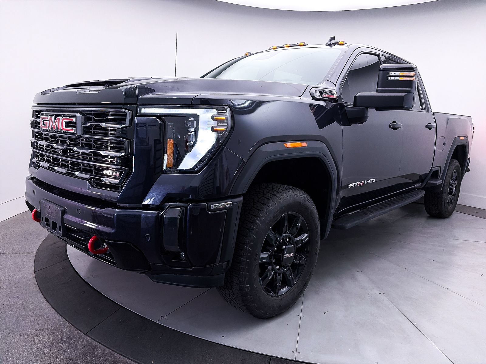 Used 2024 GMC Sierra 2500 AT4 w/ AT4 Preferred Package AWD/4WD image 15