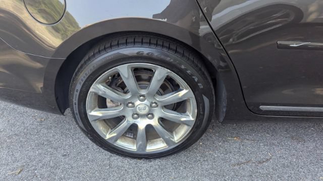 Used 2014 Buick LaCrosse Premium w/ Driver Confidence Package FWD image 12