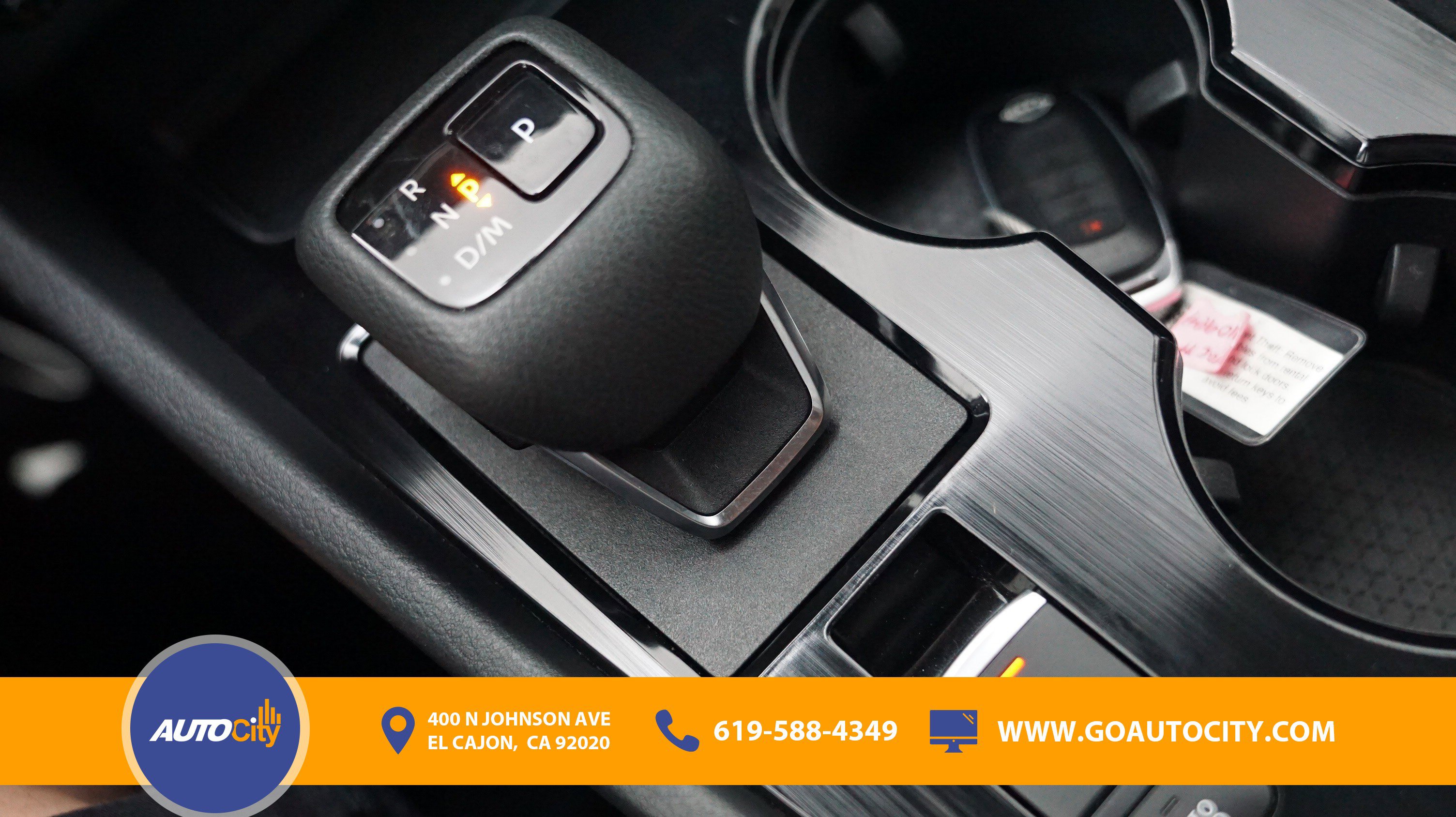 Used 2024 Nissan Rogue SV image 25