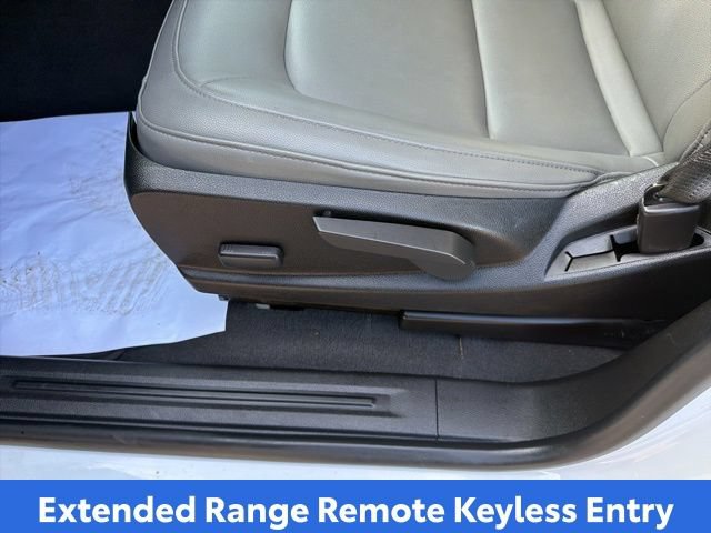 Used 2020 Chevrolet Colorado W/T w/ WT Convenience Package RWD image 19