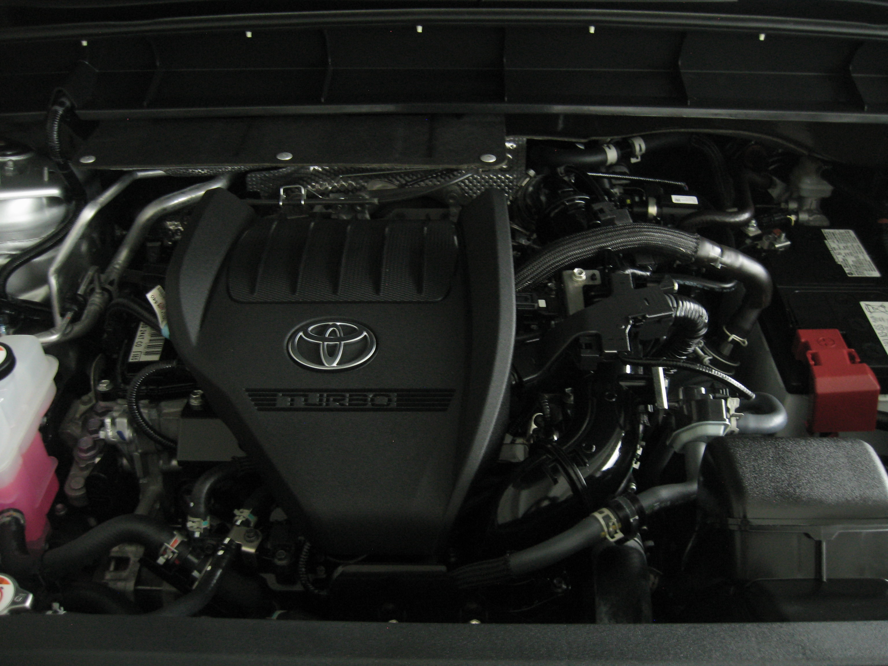 Used 2023 Toyota Highlander XLE image 32