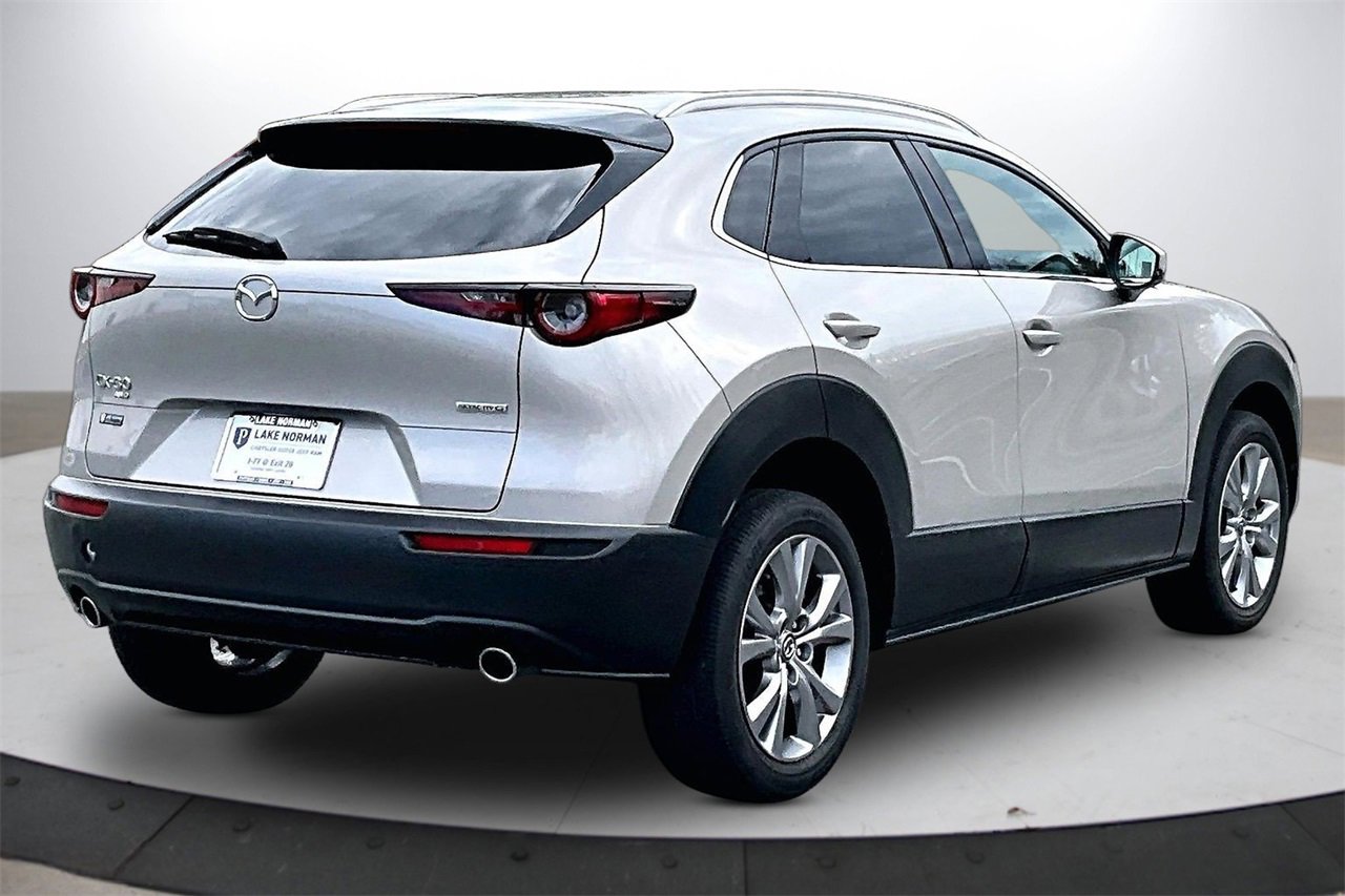 Used 2022 MAZDA CX-30 AWD 2.5 S w/ Premium Package image 9