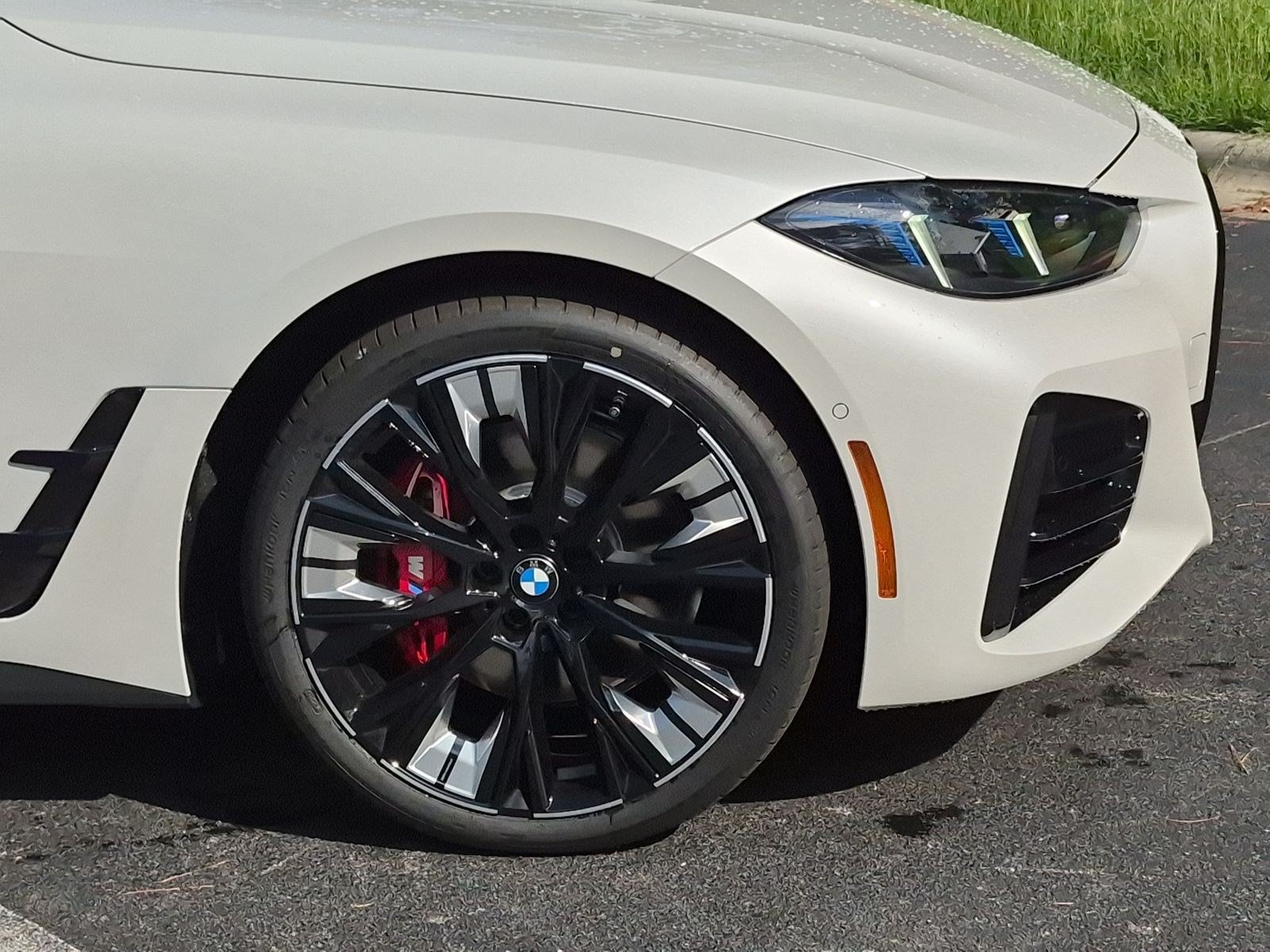 New 2026 BMW M440i w/ Premium Package RWD image 13