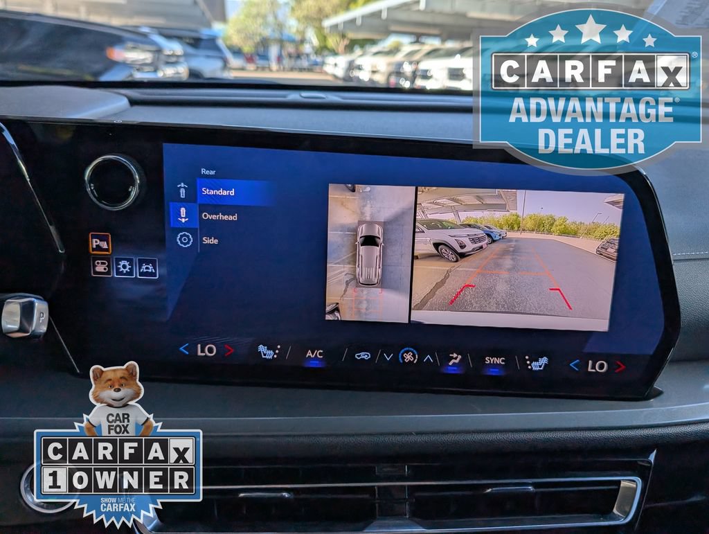Used 2024 Chevrolet Traverse LT AWD/4WD image 8