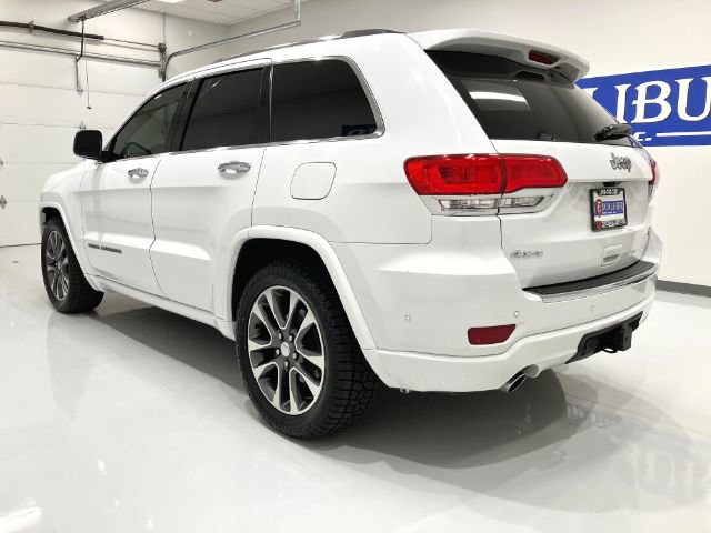 Used 2017 Jeep Grand Cherokee Overland w/ Jeep Active Safety Group image 13