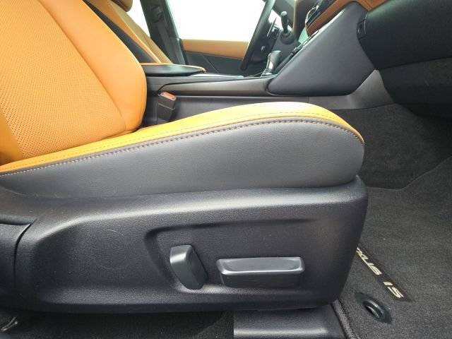 Used 2025 Lexus IS 350 F Sport RWD image 21