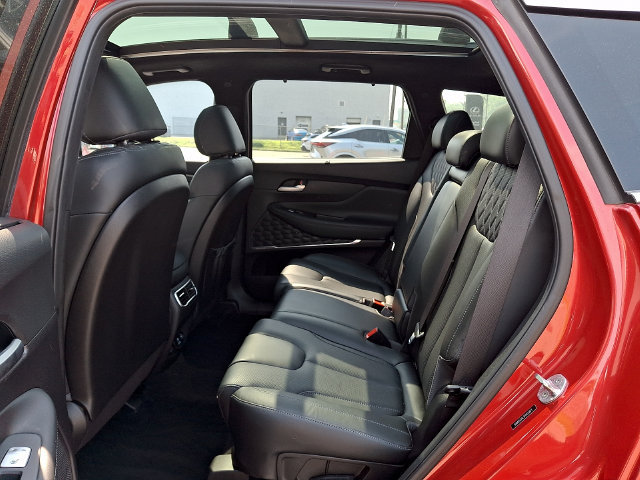Used 2023 Hyundai Santa Fe Calligraphy AWD/4WD image 10
