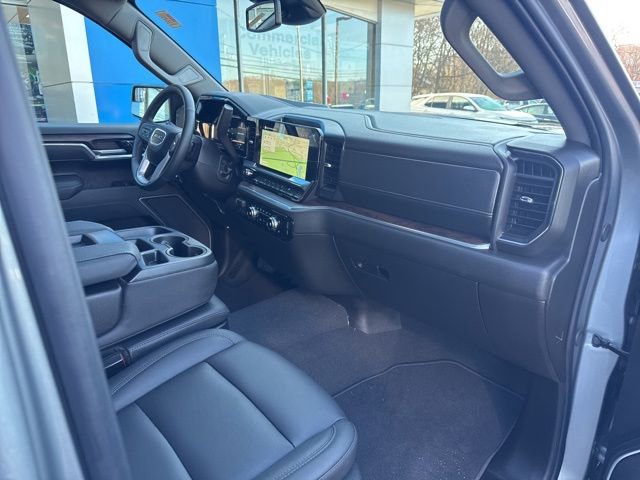 Used 2026 GMC Sierra 1500 SLT image 25