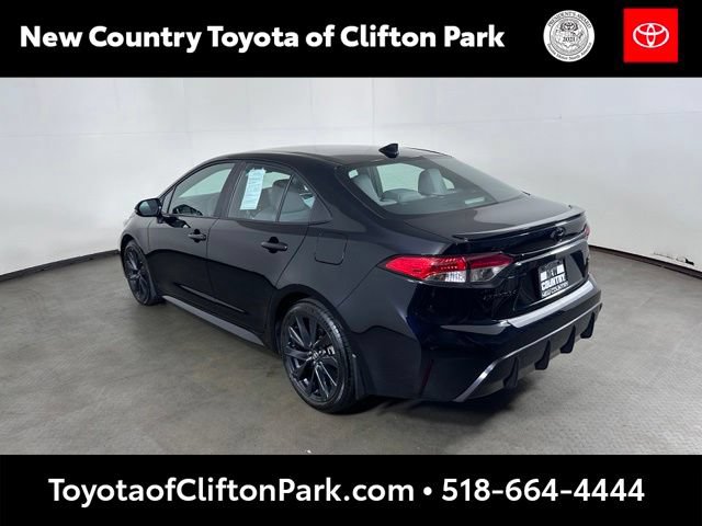 Used 2023 Toyota Corolla SE w/ Carpet Mat Package (TMS) FWD image 5