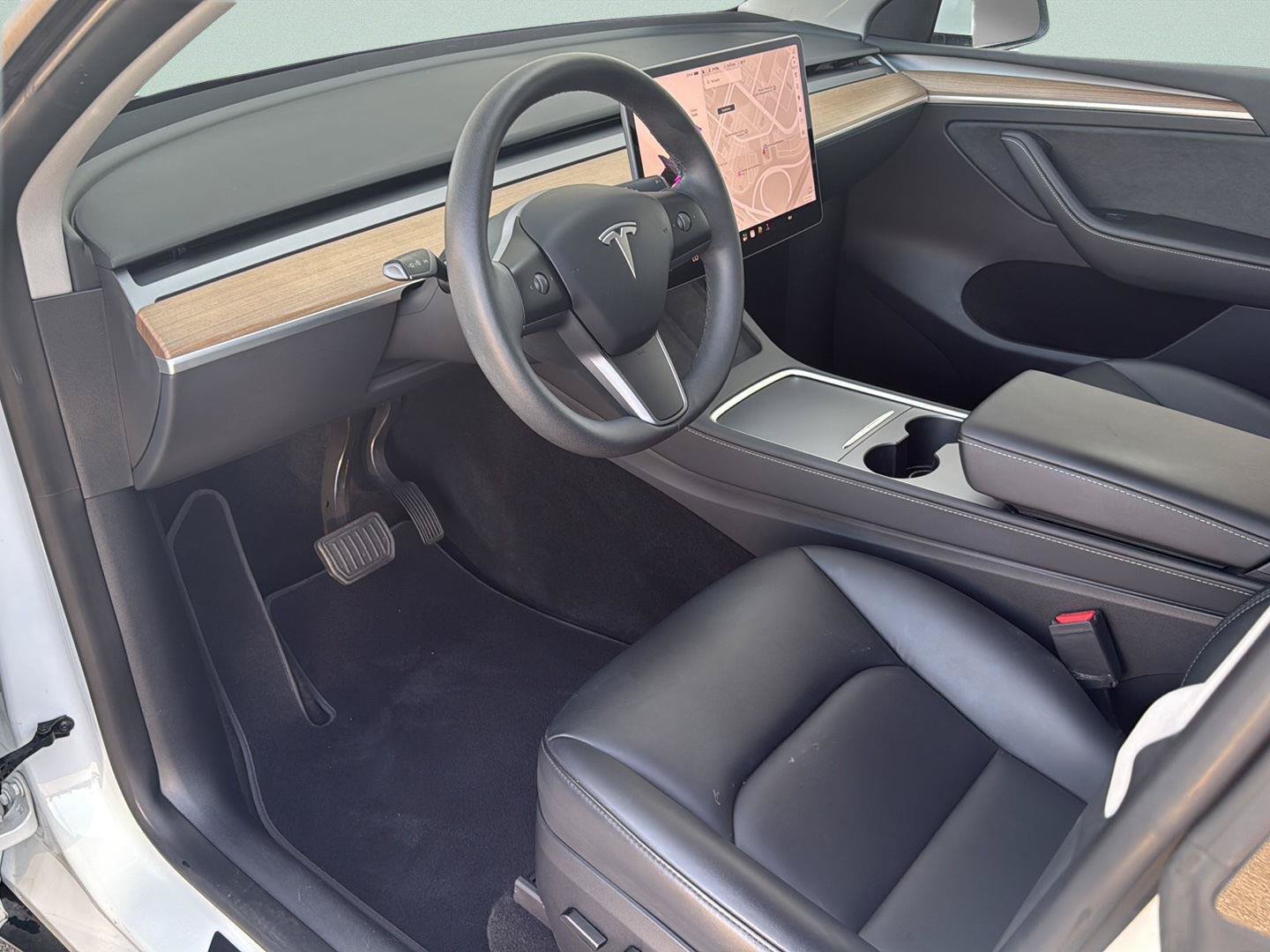 Used 2023 Tesla Model Y Long Range AWD/4WD image 20