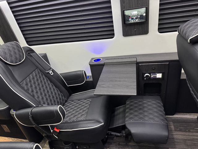 New 2025 Mercedes-Benz Sprinter 3500 image 37