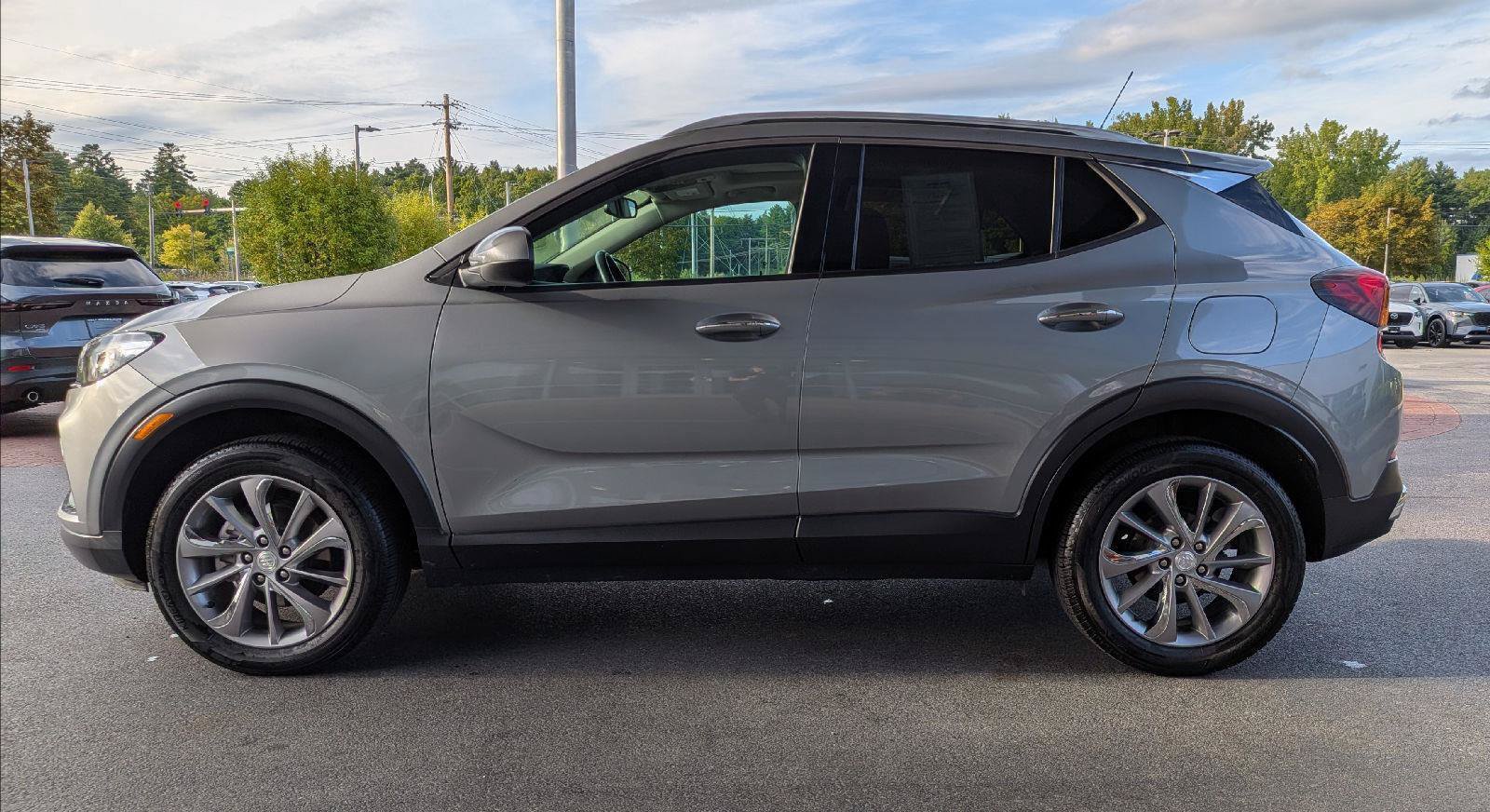 Used 2023 Buick Encore GX Essence w/ Experience Buick Package AWD/4WD image 6