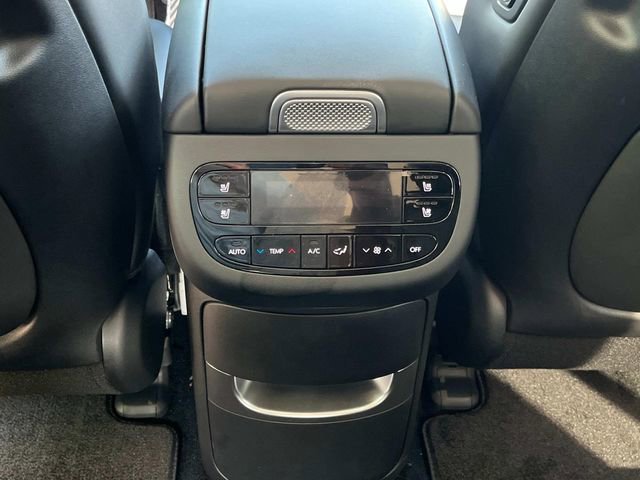 New 2026 Hyundai Ioniq 9 Calligraphy image 17