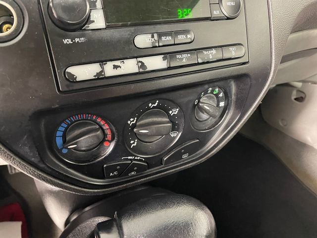 Used 2006 Ford Focus ZX4 Sedan image 6